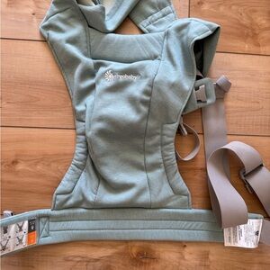 Jade Ergobaby Embrace Carrier
